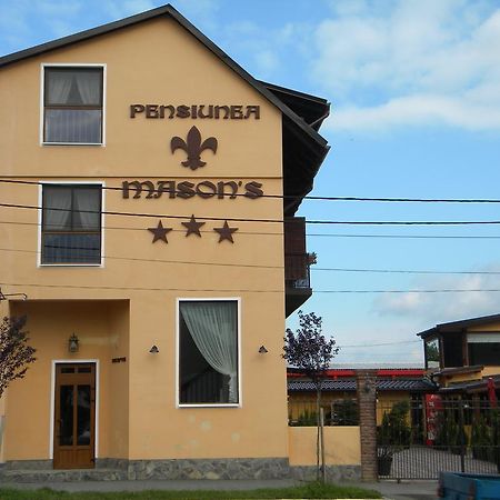 Pensiunea Mason's Risnov Bagian luar foto
